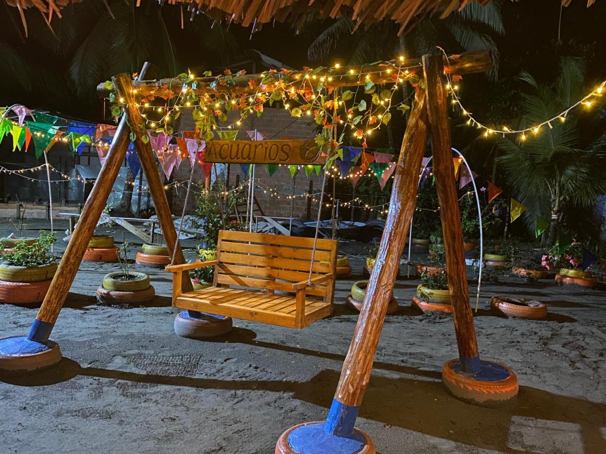 Acuarios Hostal Playa Ladrilleros Esterno foto