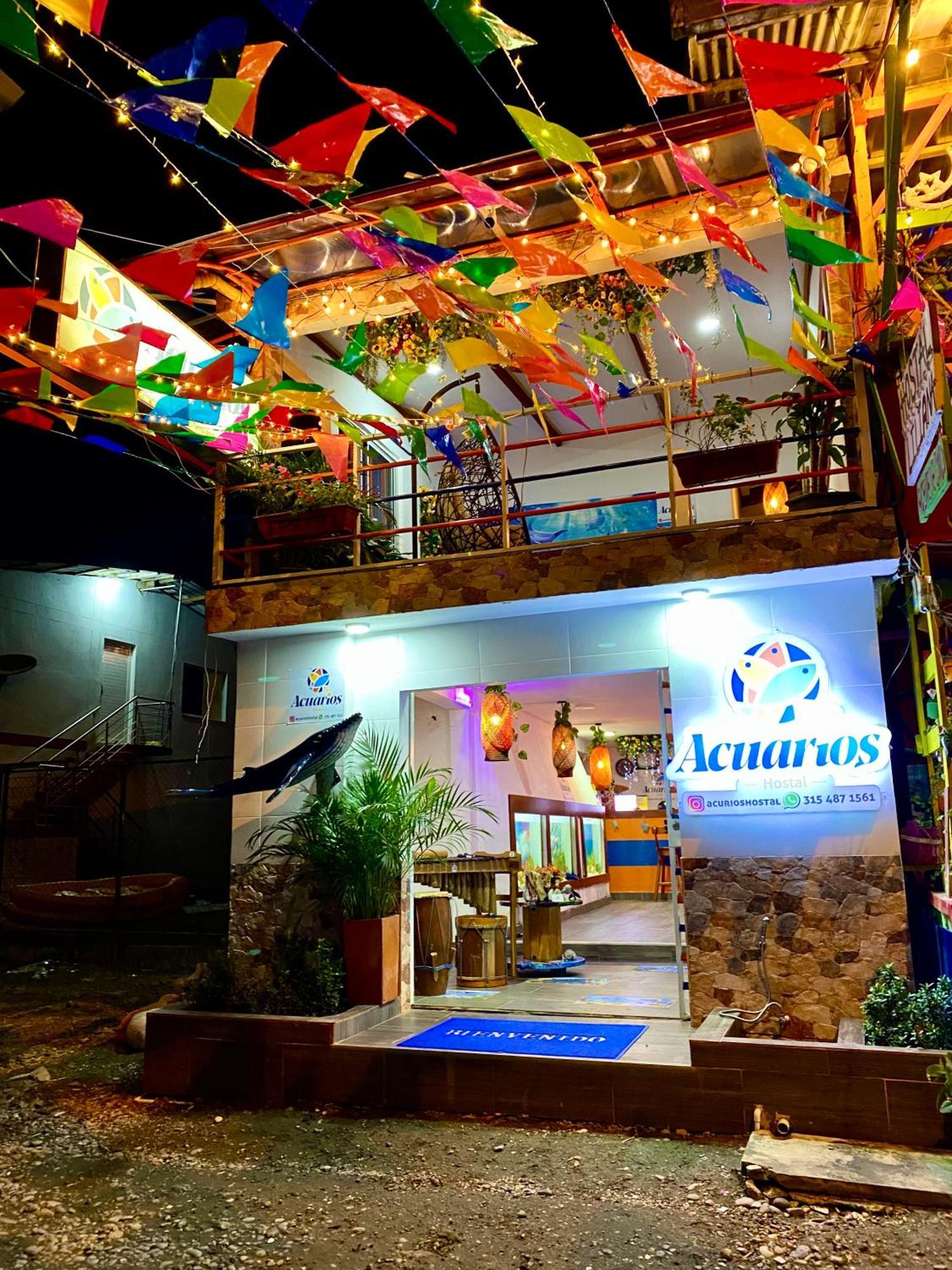 Acuarios Hostal Playa Ladrilleros Esterno foto